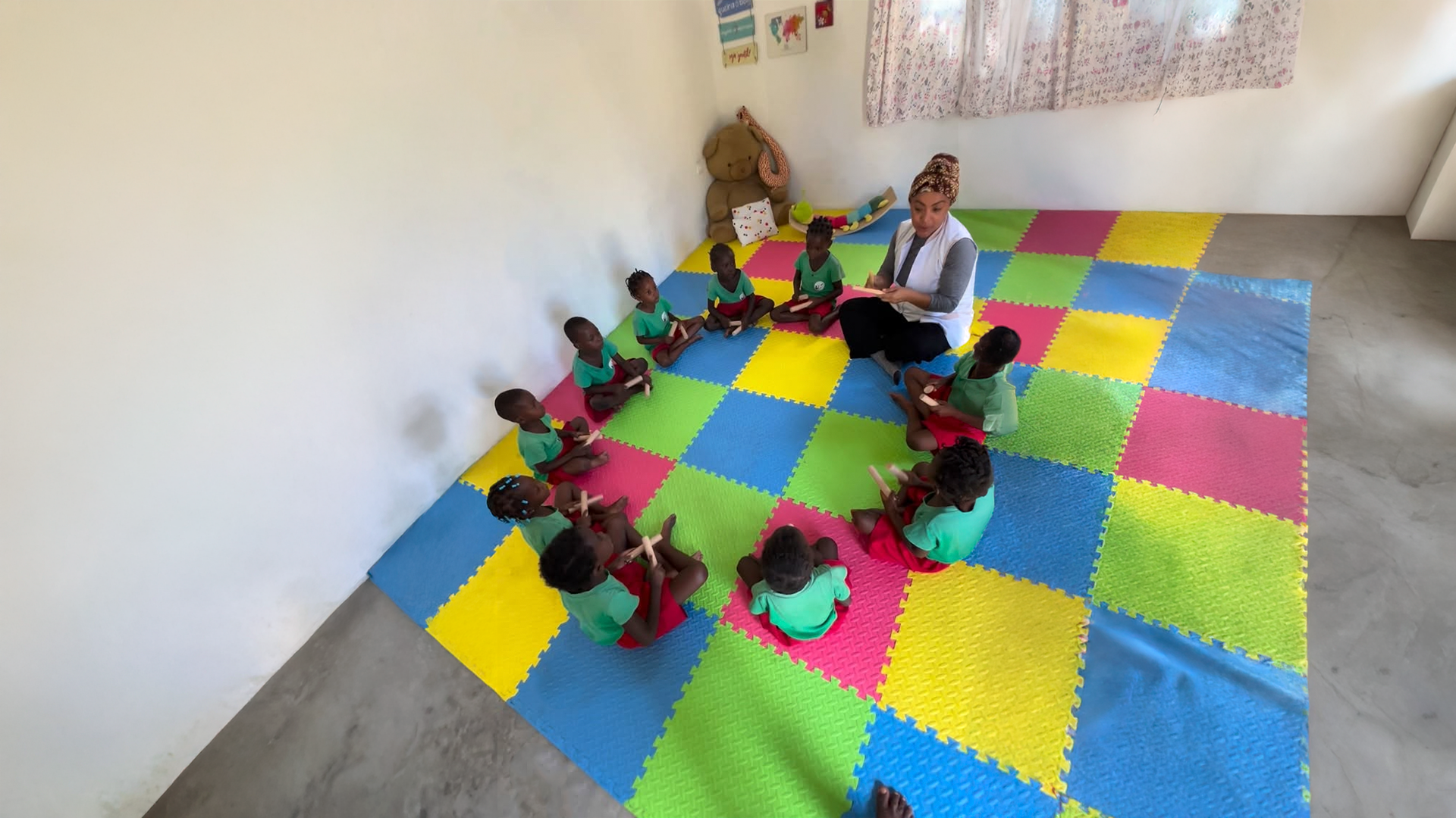 Franciele Viana e Crianças